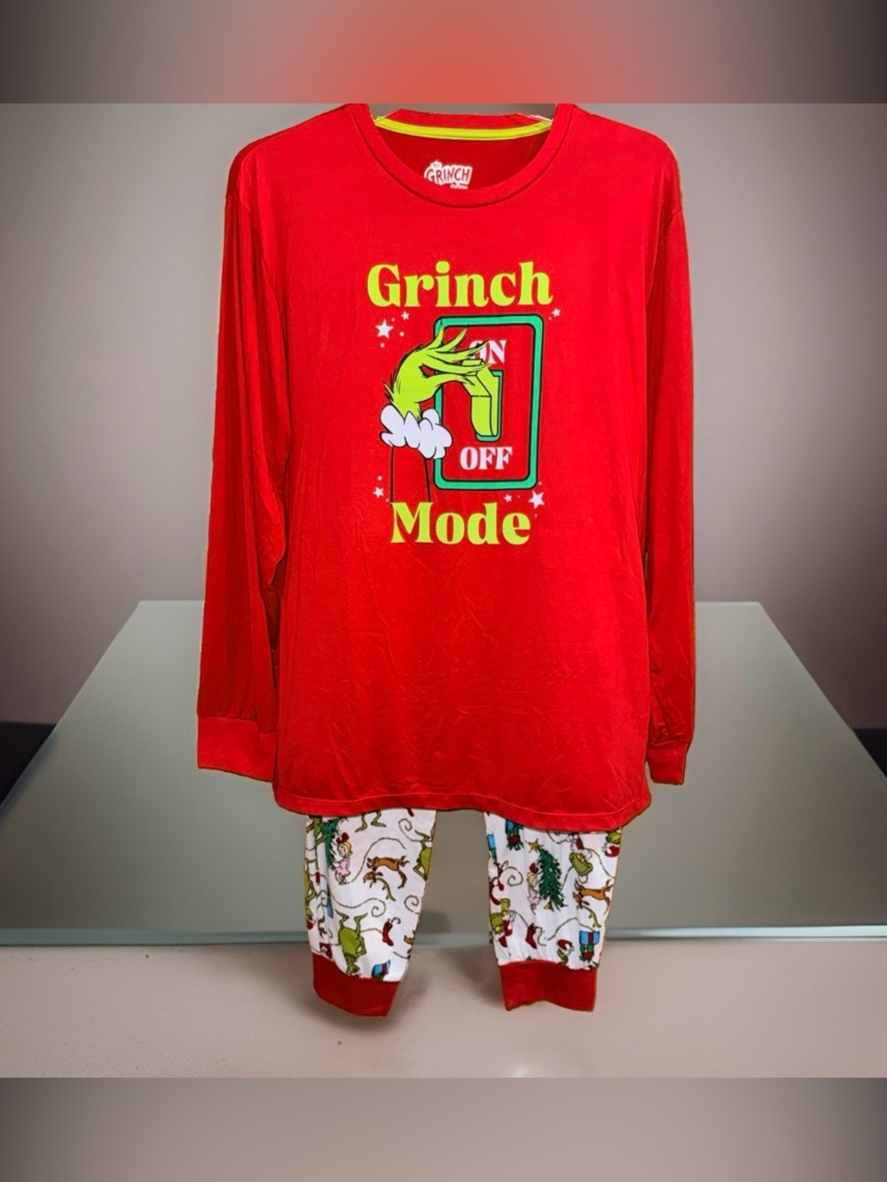 Grinch Mode Red Men's Pajama Set - Official Grinch Design